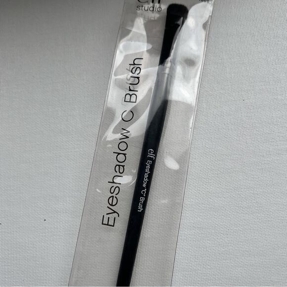 ELF Professional Makeup Beauty Eyeshadow Contour and Complexion Trio Brushes - Picture 10 of 14